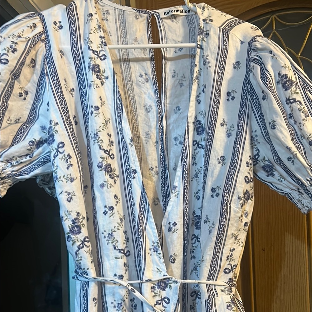 Reformation Blue and White Floral Backless Dress - Picture 3 of 3